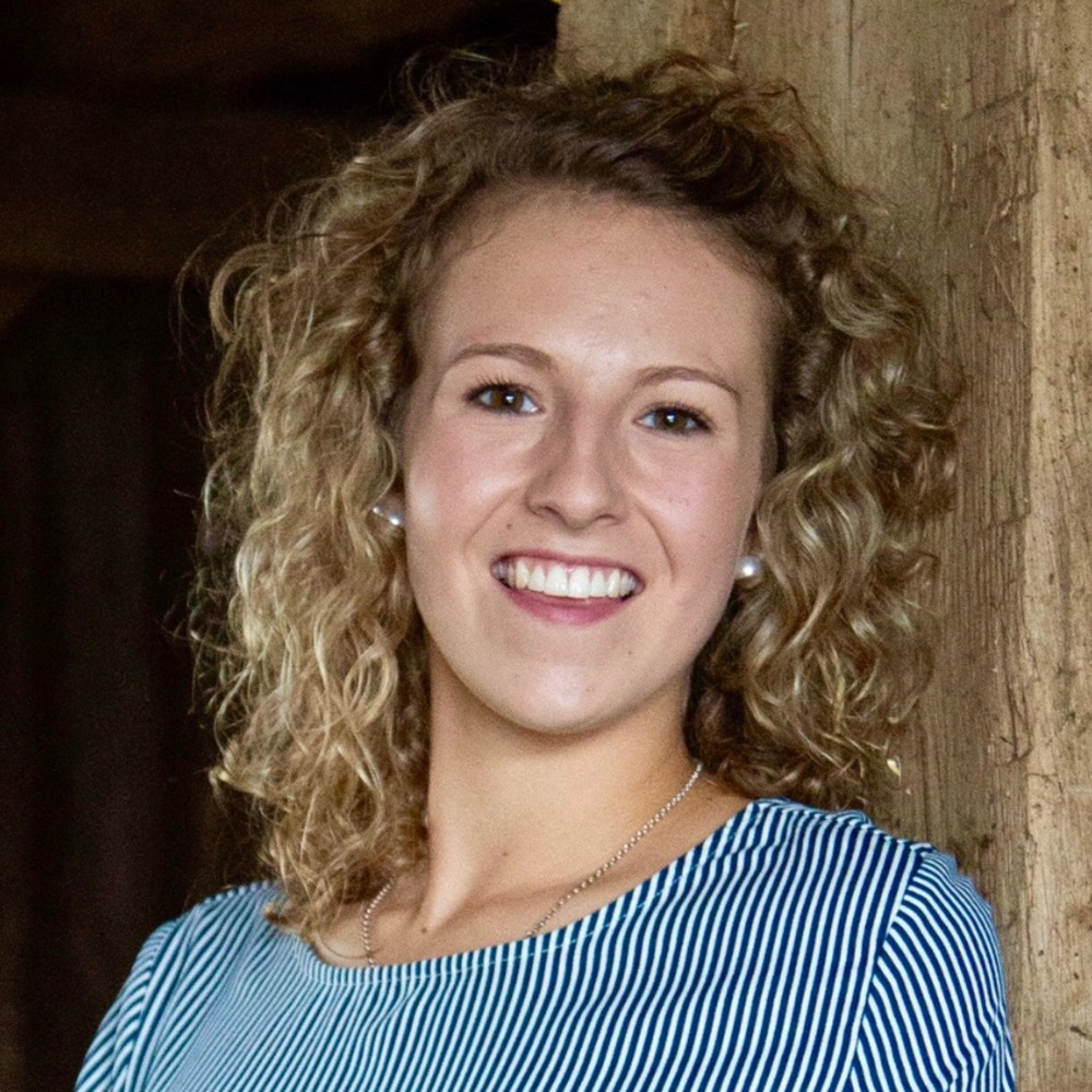 Meet your Posher, Rose